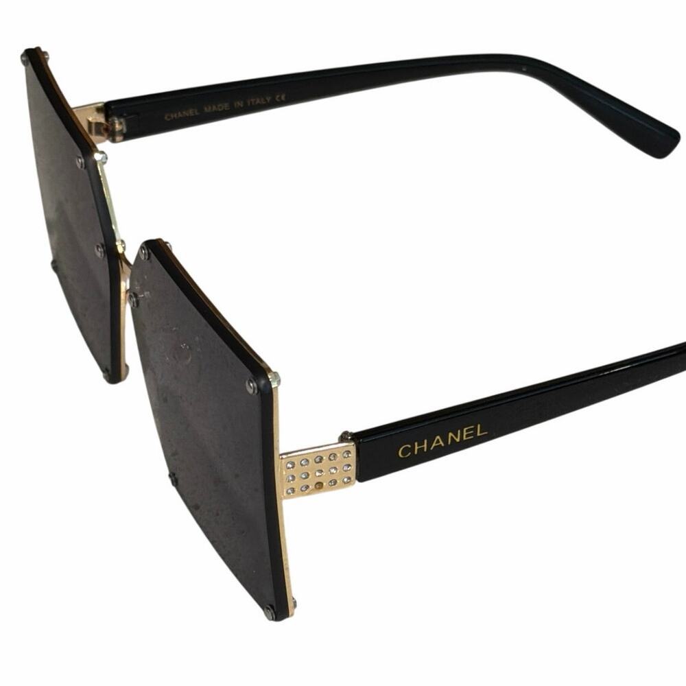 Chanel square sunglasses with case and box - Picture 7 of 10